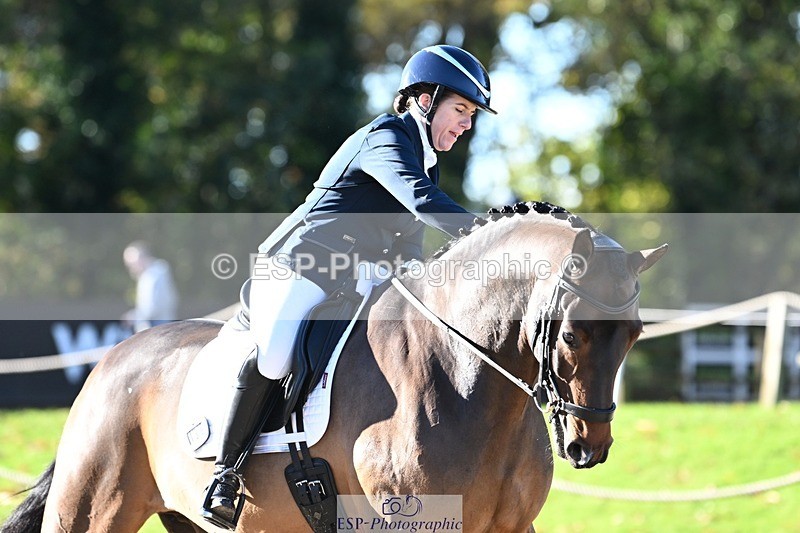 231110-105531-00256 - Cls 2 Prelim 17(a)Q