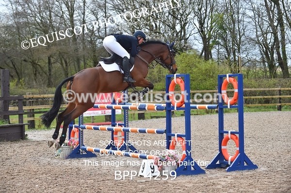 BPP_4259 - CLASS 10 RHS Foxhunter Championship Qualifier