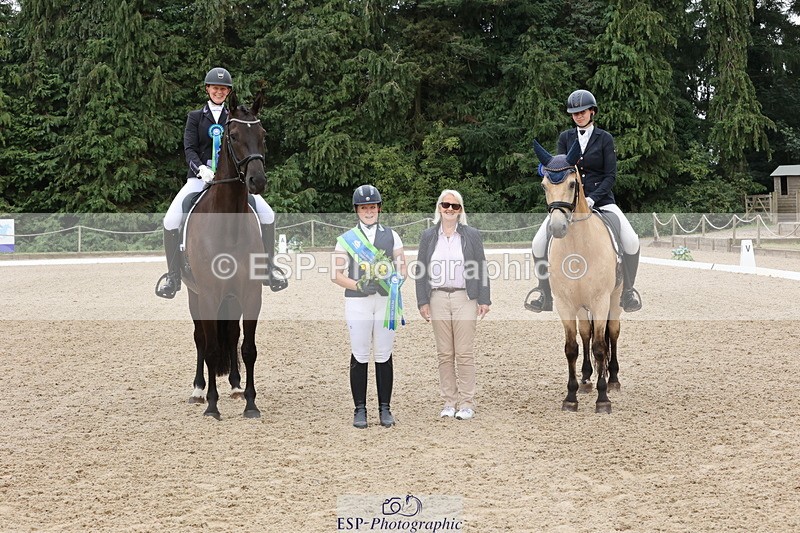 250718A-132409-01499 - Fri Presentations