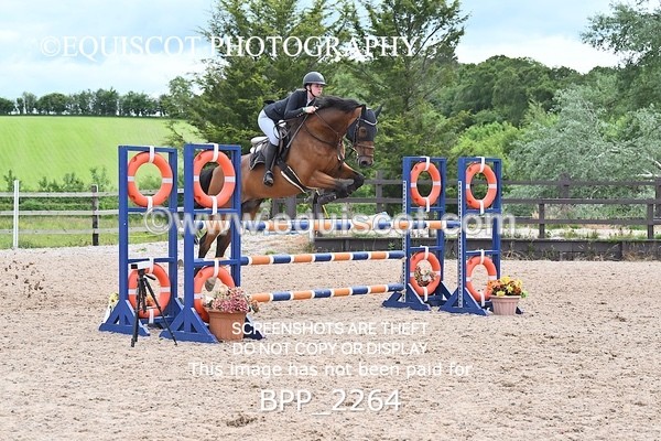 BPP_2264 - CLASS 21 SUN Senior Newcomers/ 1.10m Open