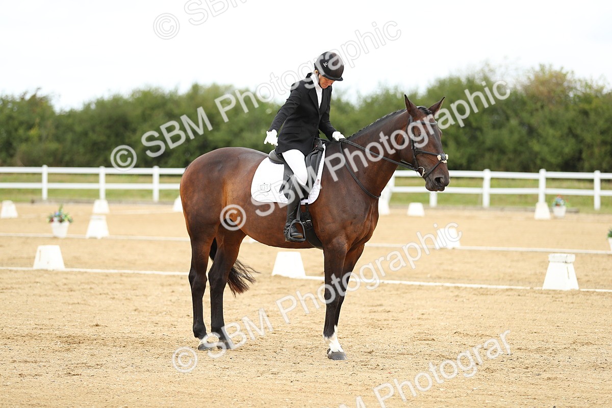 SBM_015070 - Class 13 - Novice 23 - 8,30-9.33