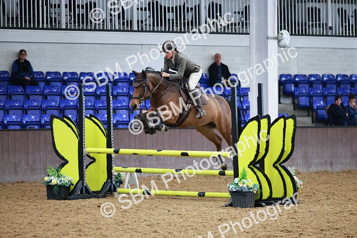 SBM_000489 - Class 2 - Senior British Novice 90cm