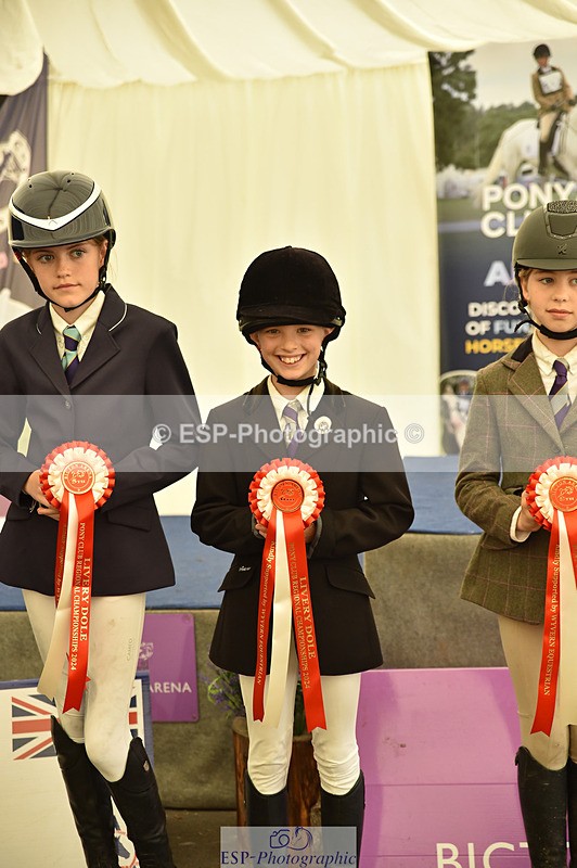 240824X-144740-30164 - D70 and 70cm SJ Presentations