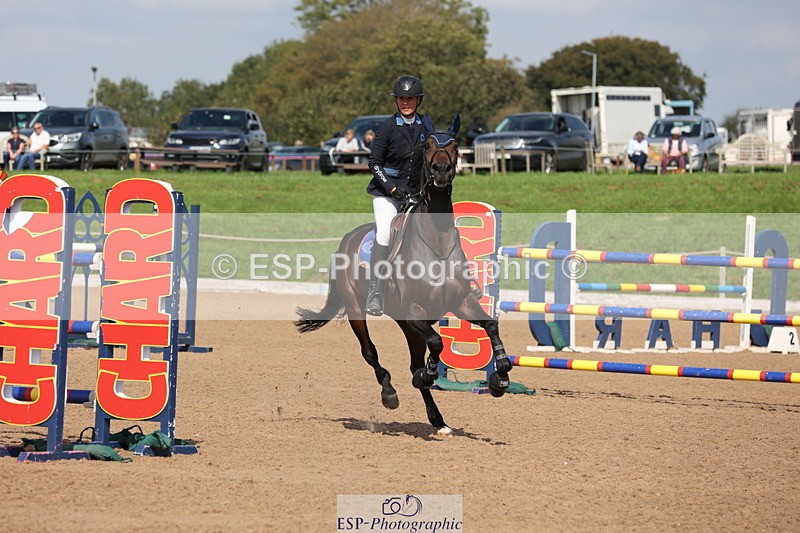 230915A-131609-02240 - Cls 4 National 1.30m