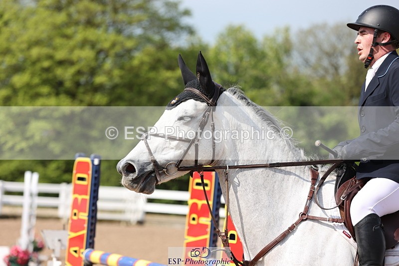 240510A-101959-05688 - Cls 14 Discovery and 1m Open