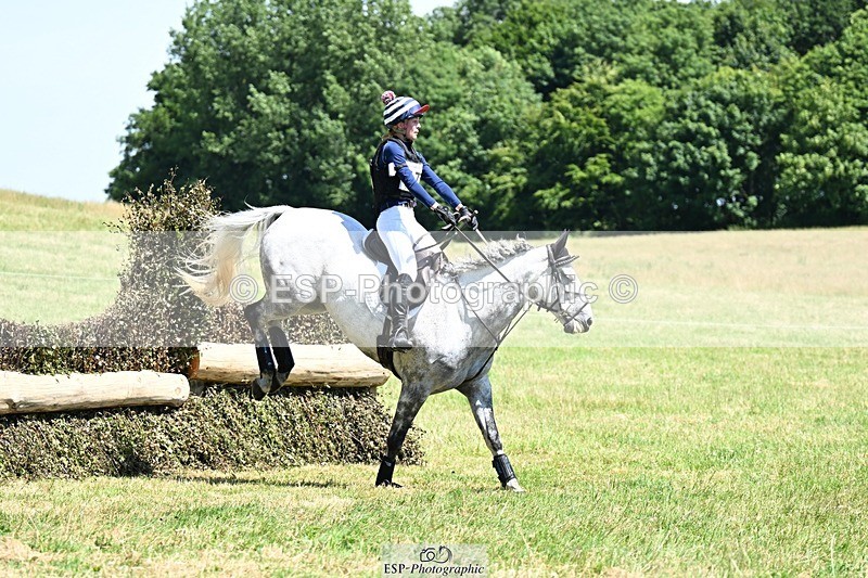 240629X-140237-3970 - 177-Coco_Smythe-MACHAS_GREY