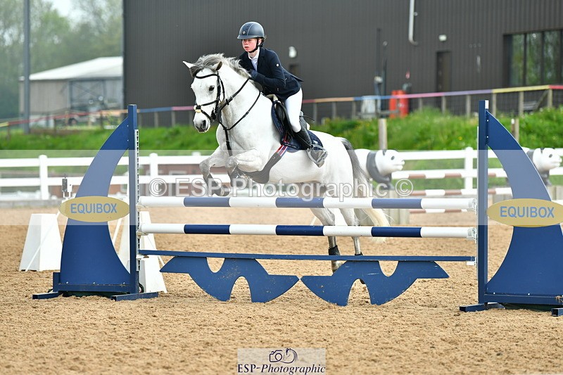 230514A-103819-02287 - Cls 22 Pony Discovery & 90cm Open