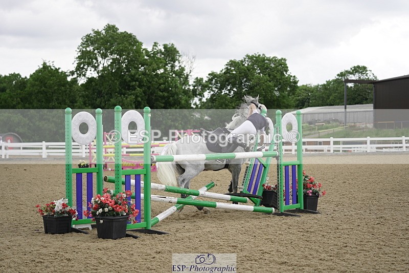 230625A-151706-04518 - Cls 12 Children on Horses 95cm + 1.15m