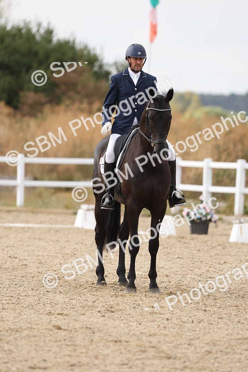 SBM_015611 - Class 6 - E5 Silver 15.54.16.58