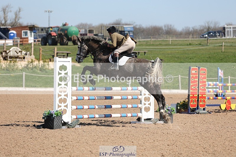 250402-115705-00443 - Cls 4 Newcomers and 1.10m Open