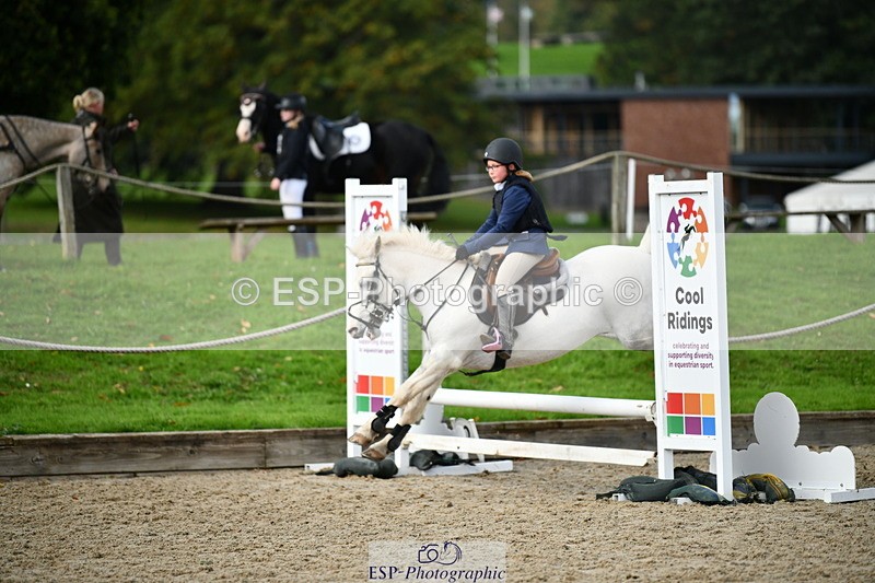 251004A-130059-01092 - Classes 6 & 7 60cm