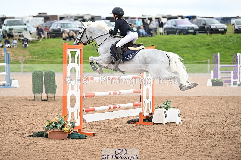 240630A-140331-13984 - Cls 25 HOYS 138cm Qualifier