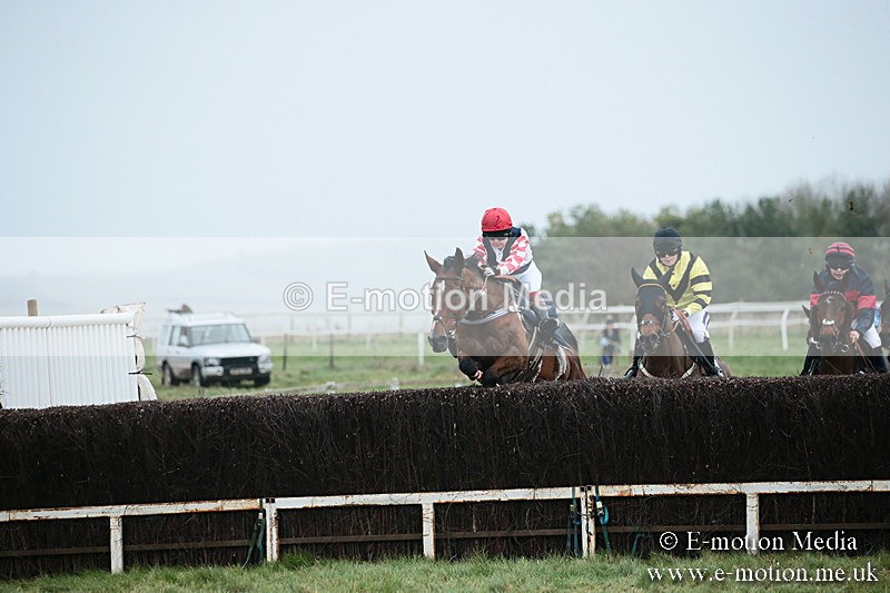 PtP 021218-59 - Hursely Hambledon Hunt Point-to-Point - Larkhill 02/12/18