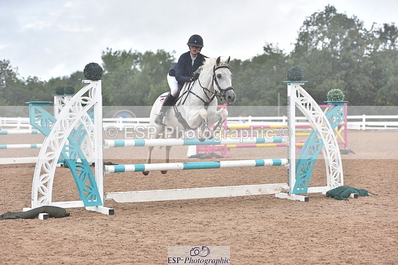 230805A-134906-00770 - Cls 10 Pony Newcomers & 1m Open