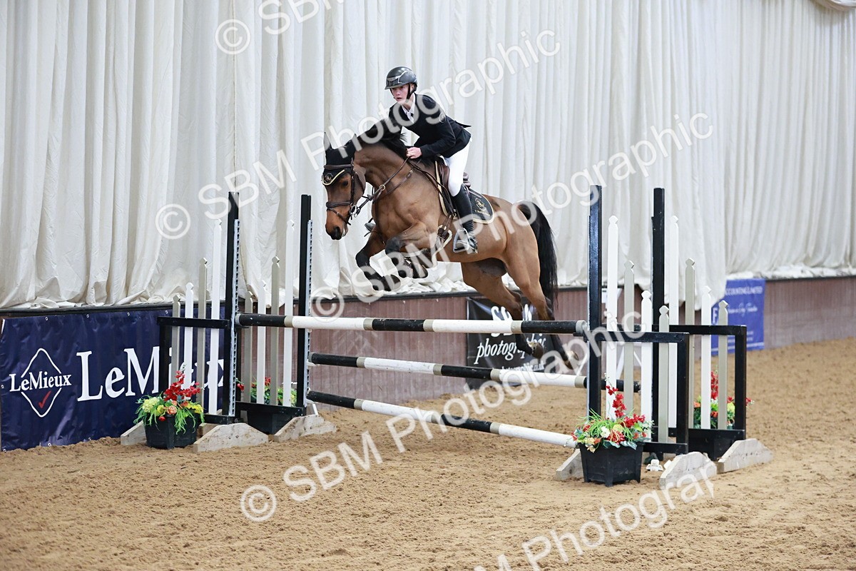 SBM_004129 - Class 11 - Senior Newcomers - 1.10m