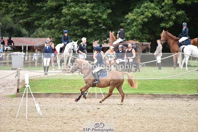 240802-104312-00927 - 80cm Round 1