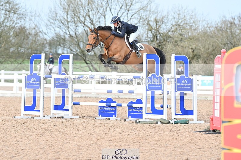 231208A-133915-00961 - Cls 6 Foxhunter & 1.20m Open