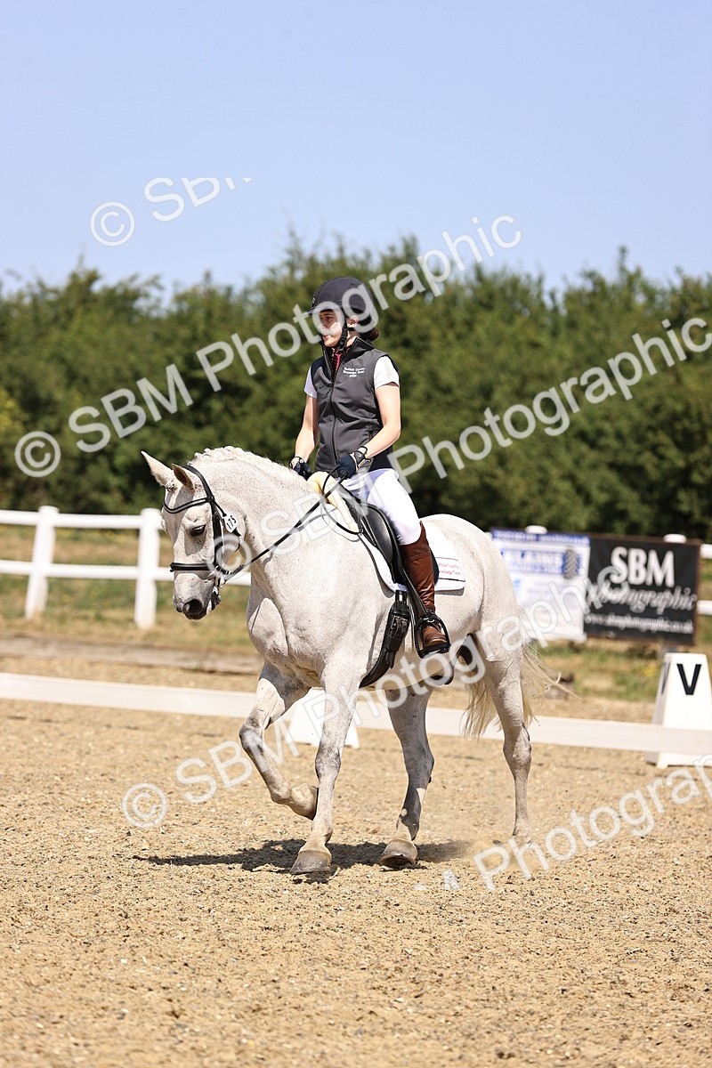 SBM_010560 - Novice 5 - 11.20-12.23