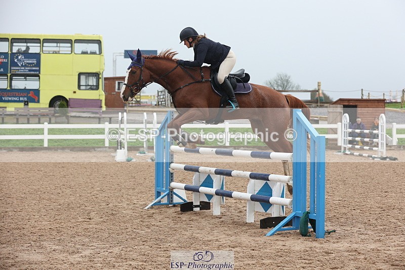 231112A-103457-03357 - Cls 17 Blue Chip Novice Winter Qualifier