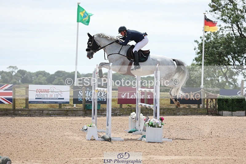 250719-144220-16231 - Cls 3, 3 Star Small Tour Break til End