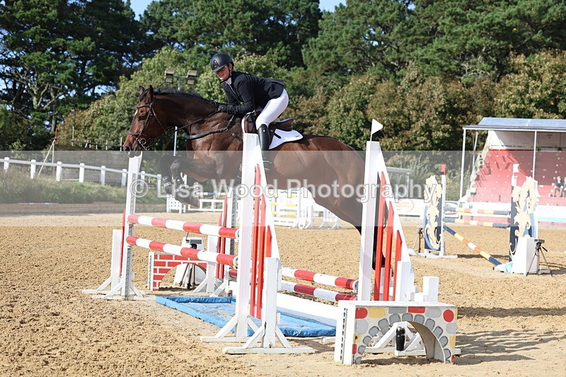 3E7A0657 - Class 13: Senior Newcomers/1.10m open