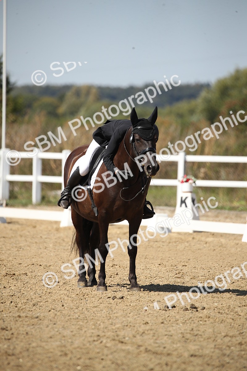 SBM_005751 - Class 11 - Novice 5 - 13.19-14.22