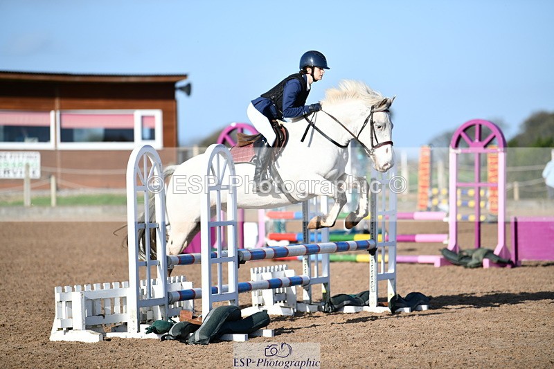 241026A-103721-00658 - SAT Cls 22+23 Club and Schools 70cm