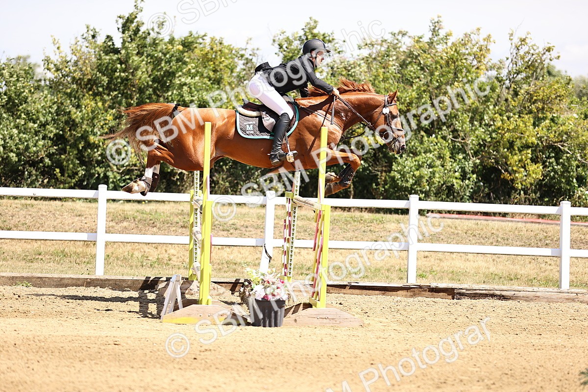 SBM_009966 - Class 9 - Senior Foxhunter - 1.20m Open