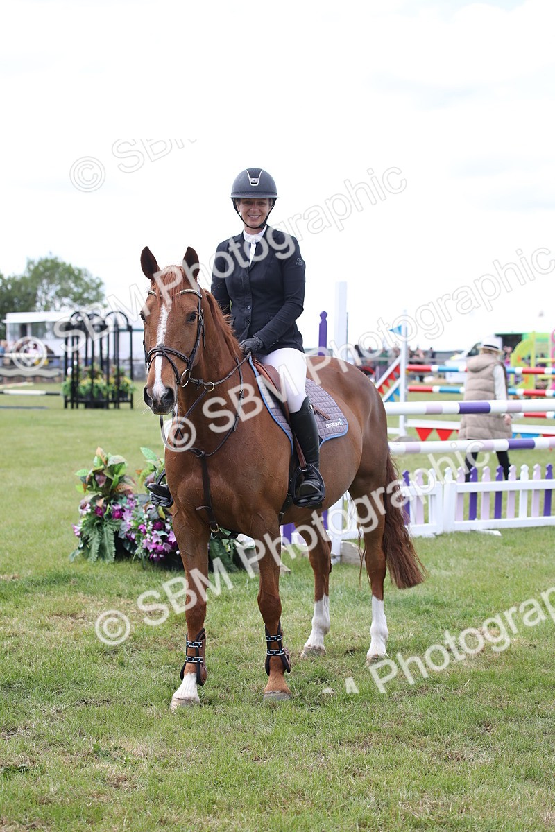 SBM_17553 - Class 208 - Senior Foxhunter 1.20m Open