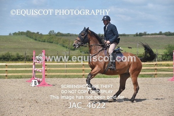 JAC_4622 - CLASS 7 Senior Foxhunter/ 1.20m Open