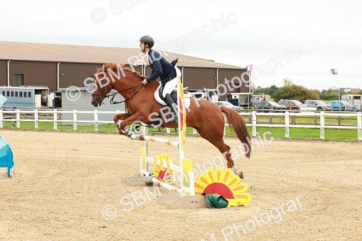 1I0A7212 - Class 3 - Senior Discovery - 1.00m