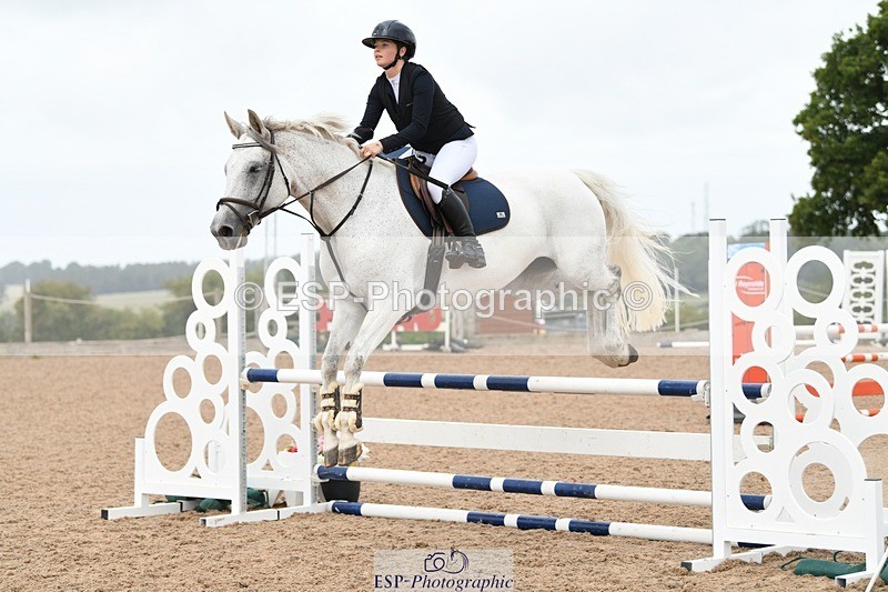 250807-115023-00843 - 1m Round 1