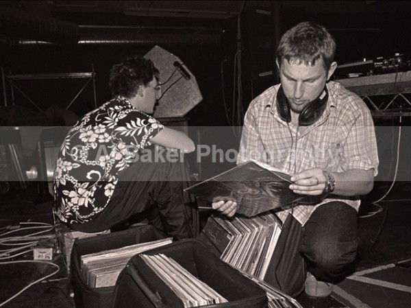 14 prime-cuts  peter parker - Crossed Wires @ planet k manchester 24.03.00