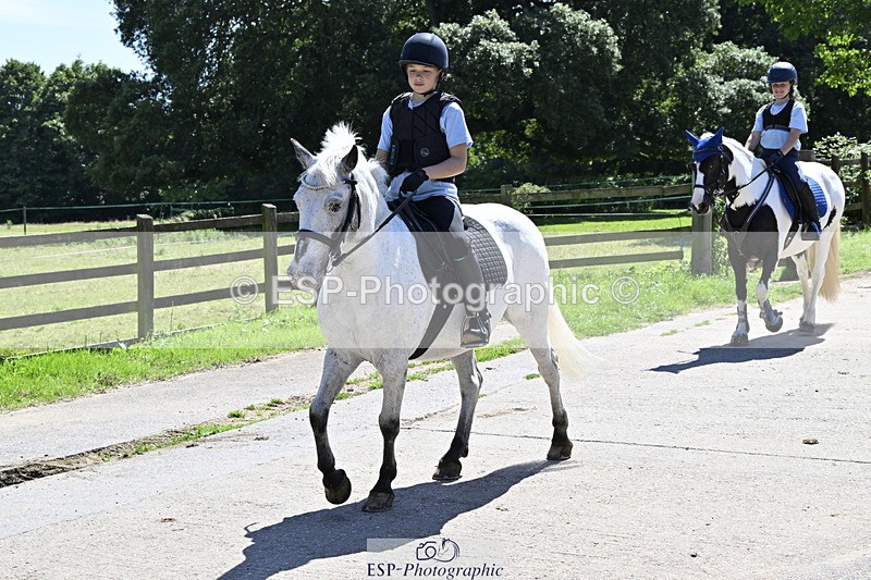 240728B-141218-00459 - Theo and Gemma's Groups Indoor