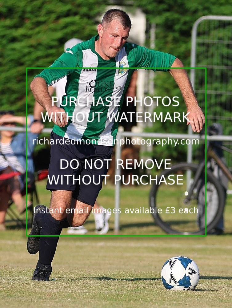 533A9068 - Kendal United Reserves
