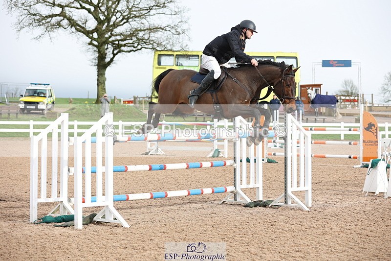 240223A-151604-02226 - Cls 6 Foxhunter and 1.20m Open