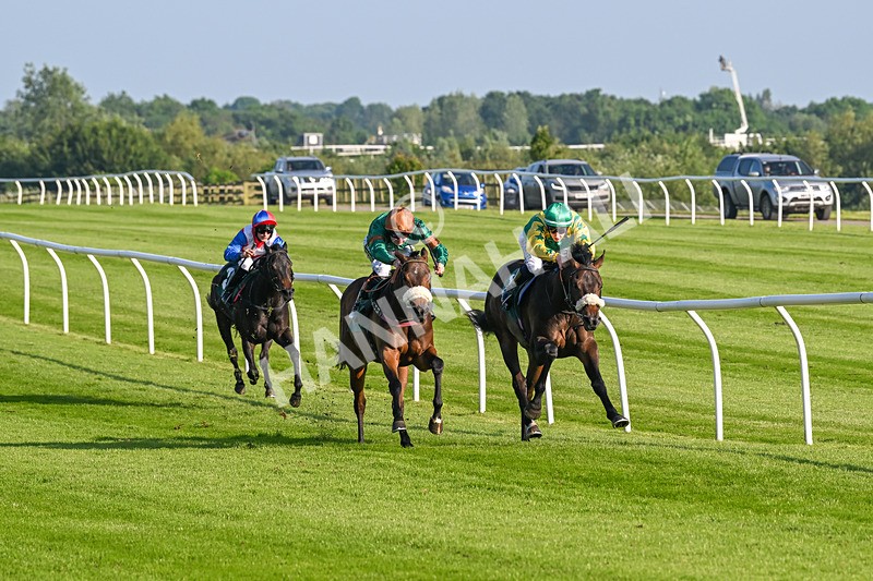 310524-Race 1-Military Girl-8322 - Race 1