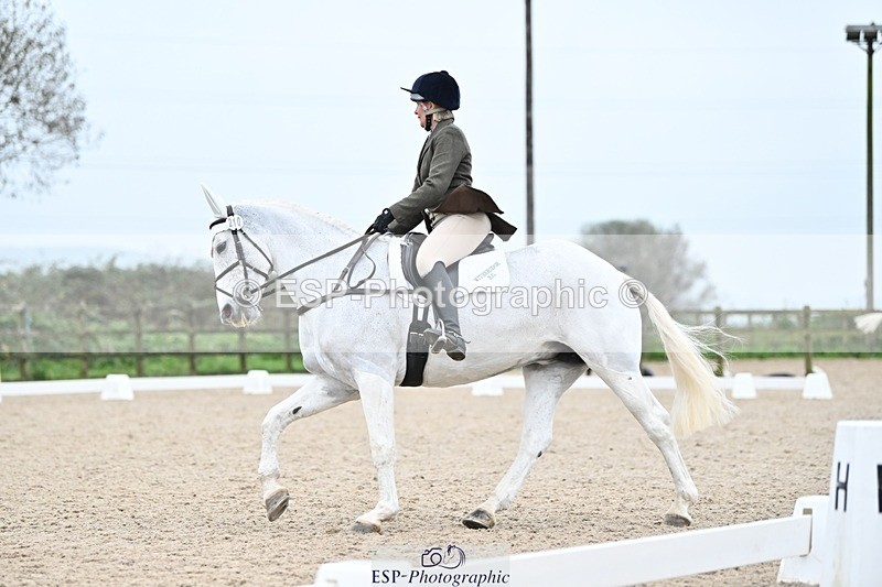 241103-152100-03098 - Novice 1 - 14.44 to 16.08