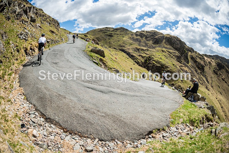 121935 - Hardknott Hairpin 12.00 - 13.00