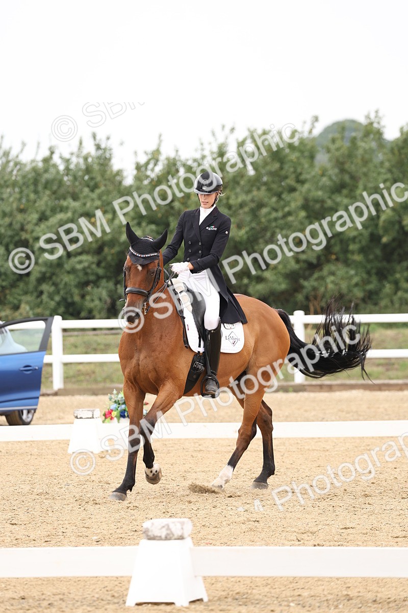 SBM_008070 - Class 10 - FEI INT I - 16.10-16.50