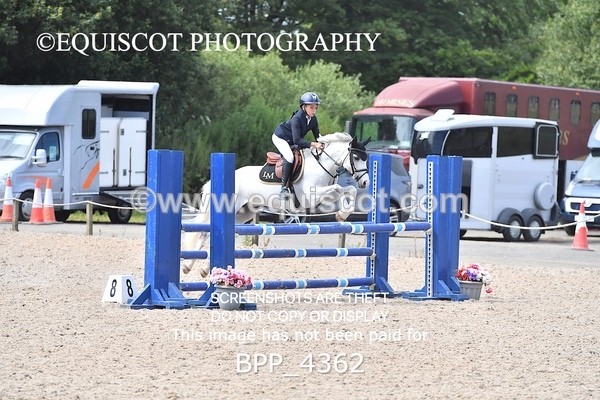 BPP_4362 - CLASS 19 SUN Springboard 128cm/ 138cm Restricted Handicap