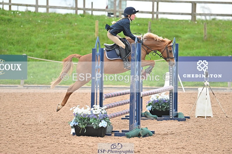240505A-091022-03427 - Cls 1 Pony Intro 70cm