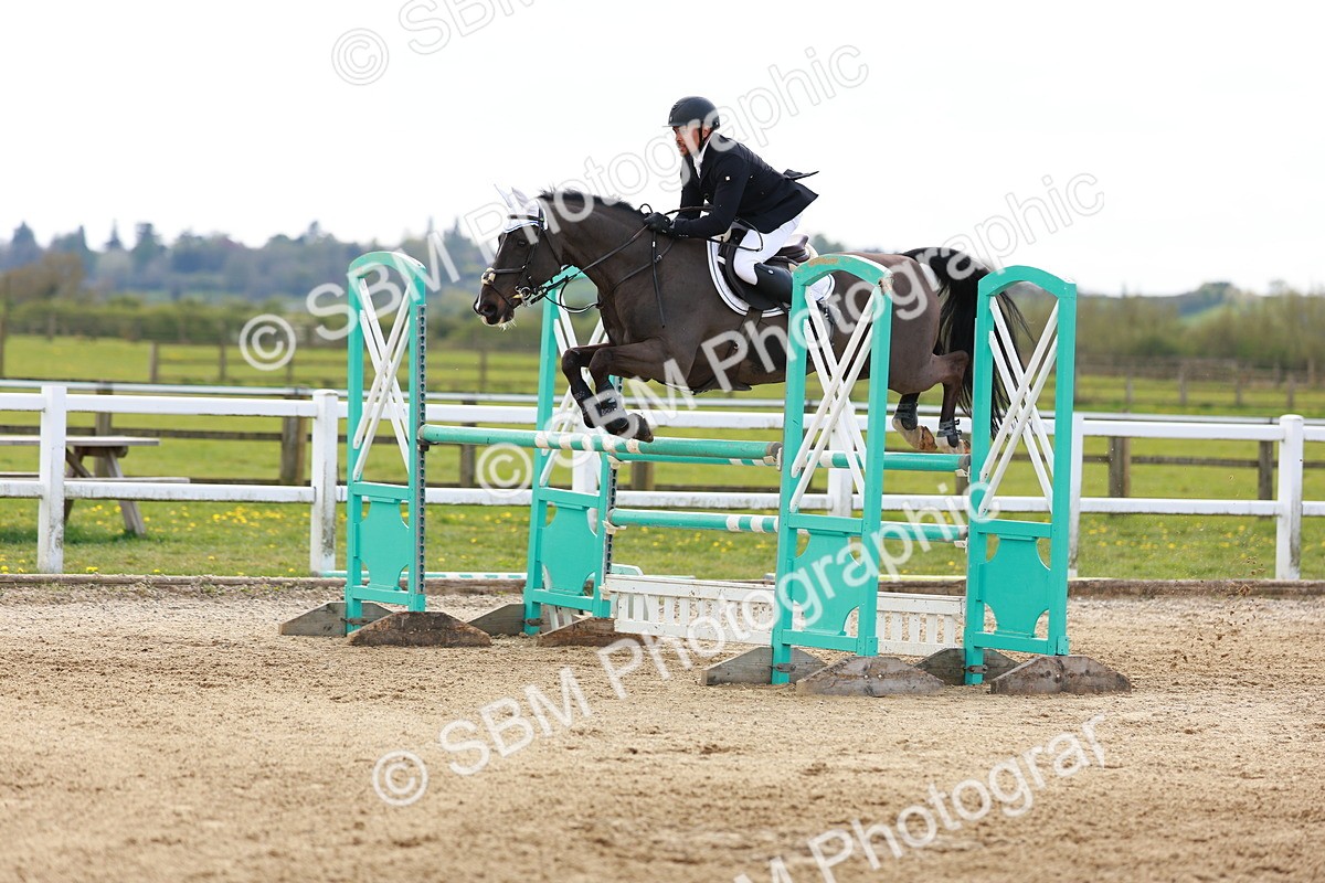 SBM_002569 - Class 5 - Senior Foxhunter - 1.20m