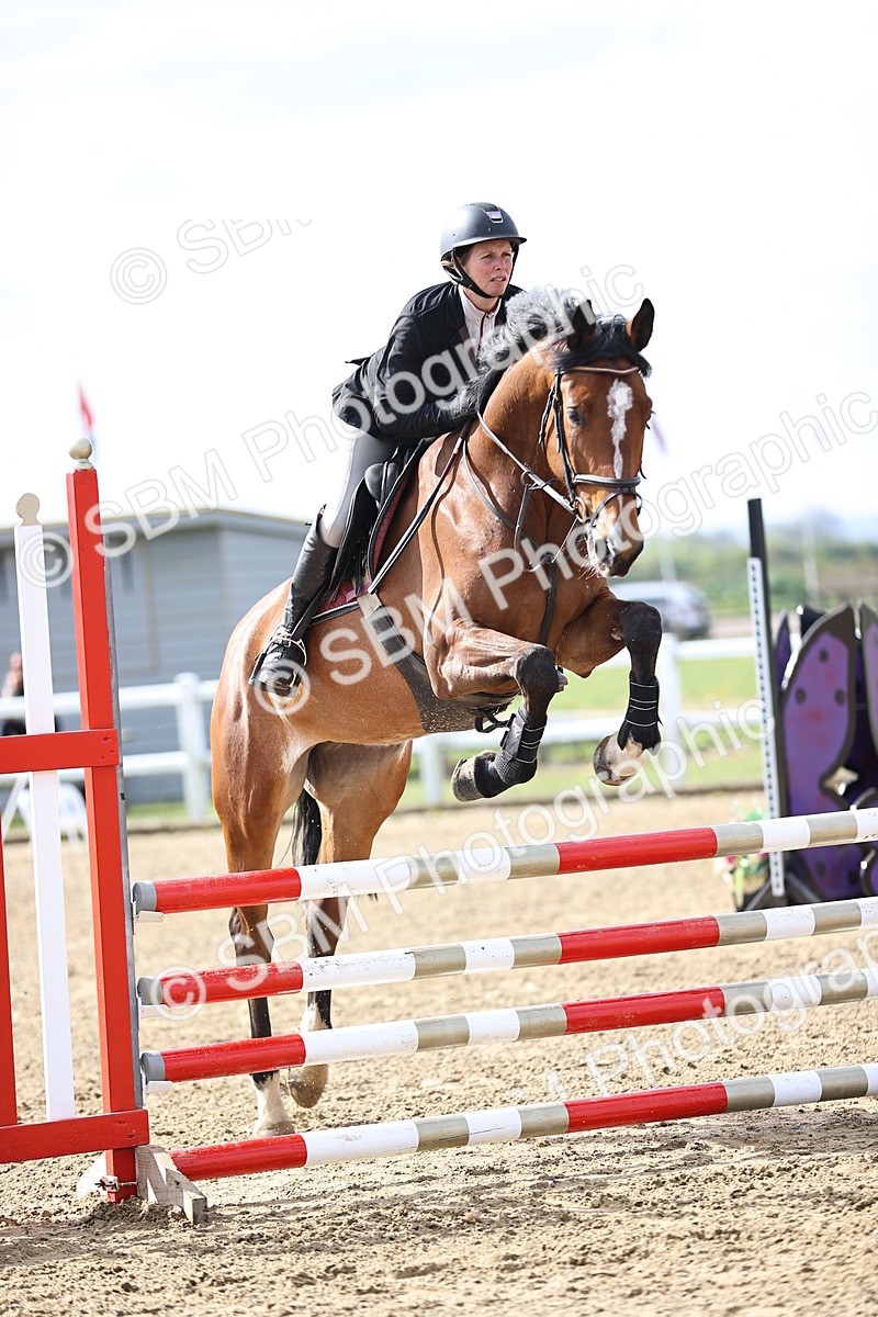 SBM_001687 - Class 9 - Senior British Novice - 90cm