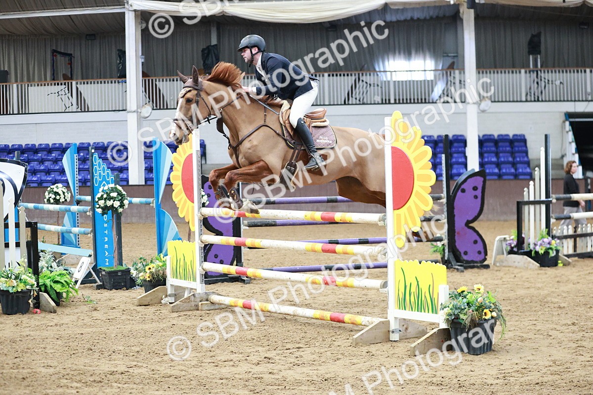 SBM_000574 - Class 4 - Senior Newcomers - 1.10m