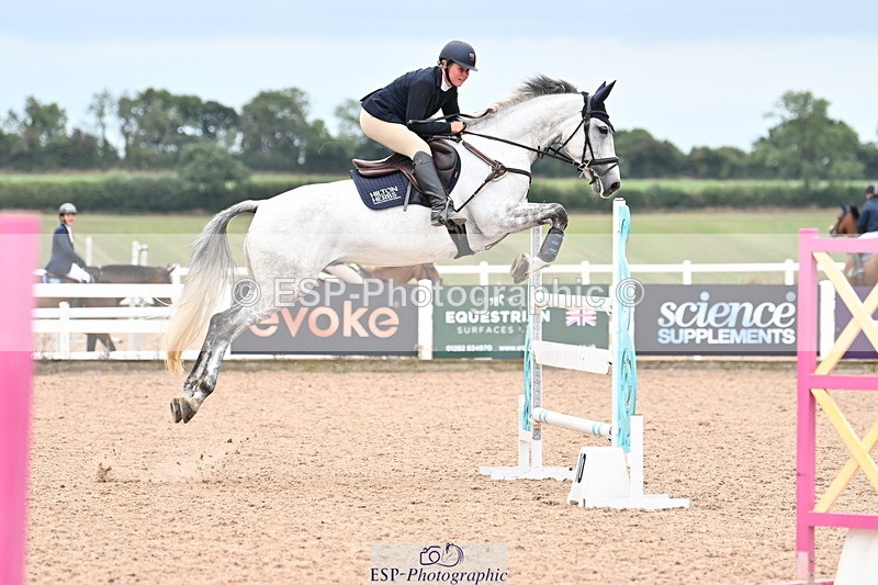 250820B-140810-00884 - Cls 6 Foxhunter and 1.20m Open