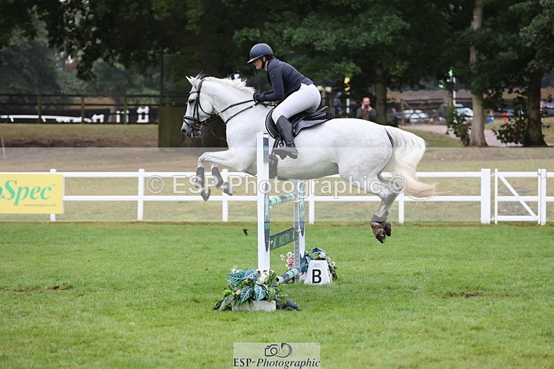 250830A-145420-07144 - Cls 16 Snr Newcomers and 1.10m Open