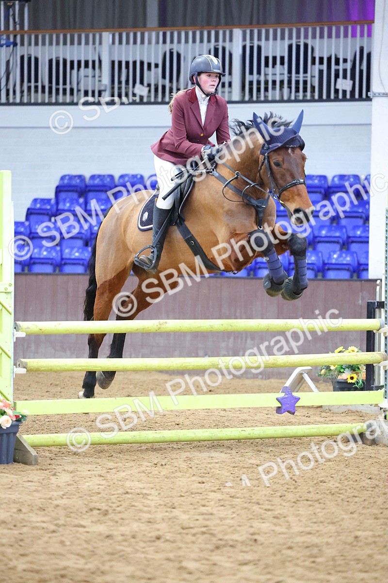 SBM_009636 - Class 20 - Senior British Novice/ 90cm Open - First Round (0.90m)