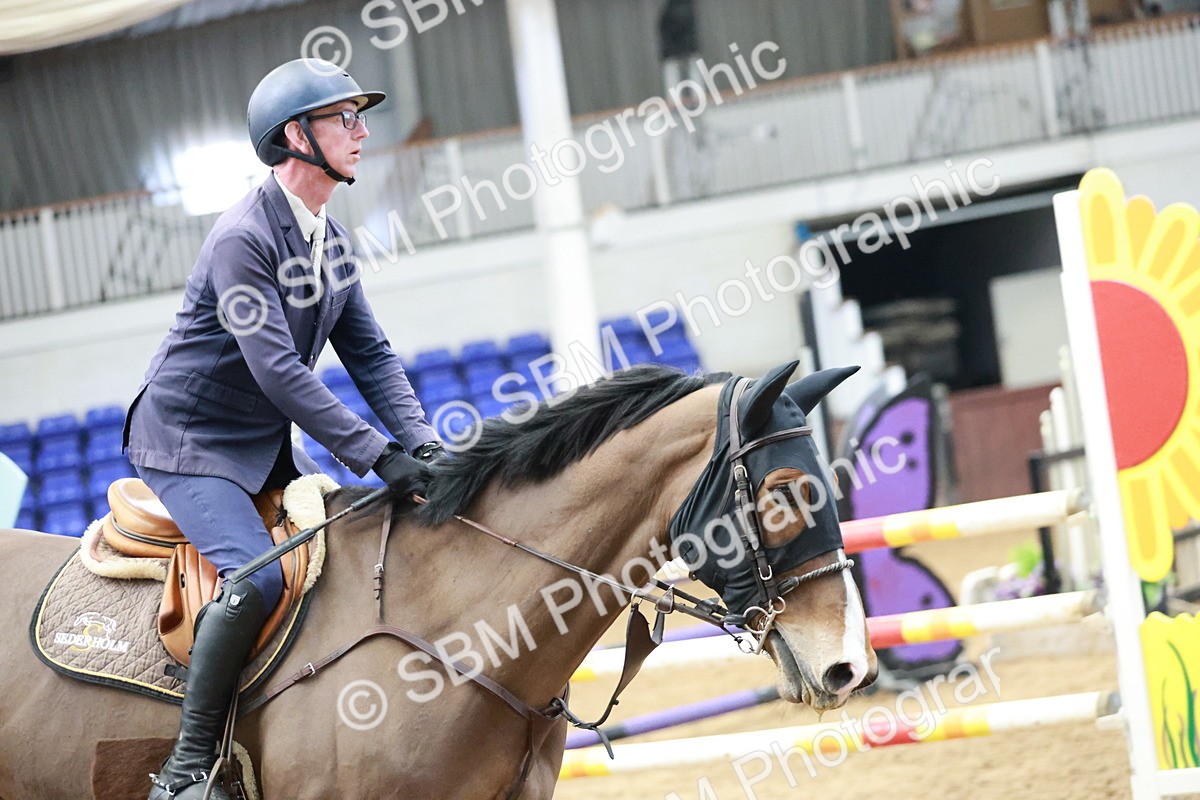 SBM_000888 - Class 4 - Senior Newcomers - 1.10m