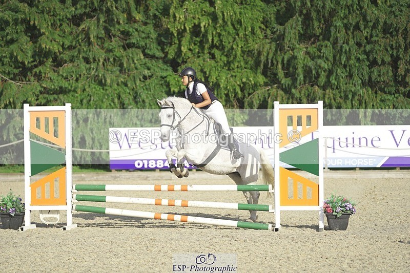 230909-165830-07169 - Cls 19 Club 70cm